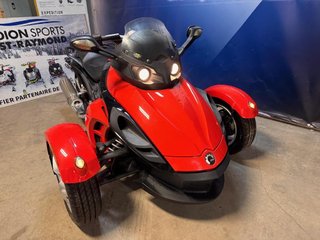 Can-Am SPYDER RS SM5  2009 à Charlemagne, Québec - 3 - w320h240px