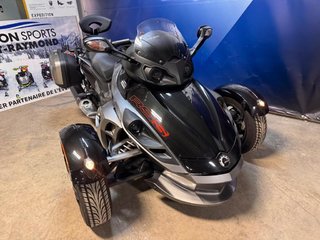 Can-Am SPYDER RSS SE5 RS-S  2011 à Charlemagne, Québec - 3 - w320h240px