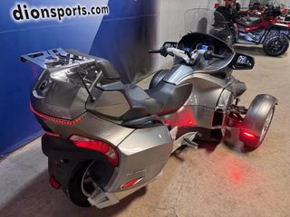 2011 Can-Am SPYDER RT BASE SM5 in Charlemagne, Quebec - 6 - w320h240px