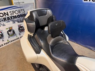 2016 Can-Am SPYDER RT-S SE6 RT Bas km in Charlemagne, Quebec - 5 - w320h240px