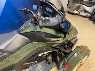 2023 Can-Am SPYDER RT SEA TO SKY LIMITED in Charlemagne, Quebec - 4 - w320h240px