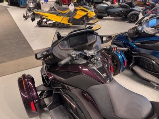Can-Am SPYDER RT SEA TO SKY LIMITED  2025 à Charlemagne, Québec - 3 - w320h240px