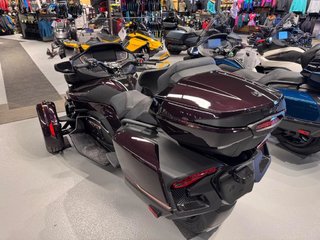 Can-Am SPYDER RT SEA TO SKY LIMITED  2025 à Charlemagne, Québec - 4 - w320h240px