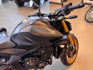Honda CB1000SPS  2025 à Charlemagne, Québec - 2 - w320h240px