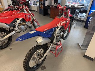2027 Honda CRF250R CRF250 R in Charlemagne, Quebec - 3 - w320h240px