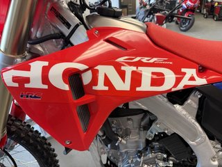 2027 Honda CRF250R CRF250 R in Charlemagne, Quebec - 2 - w320h240px