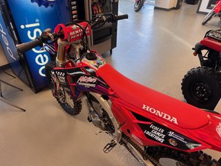 Honda CRF450RS  2025 à Charlemagne, Québec - 6 - w320h240px