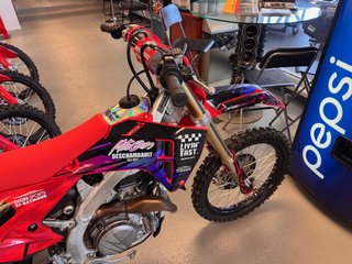 Honda CRF450RS  2025 à Charlemagne, Québec - 2 - w320h240px