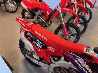 Honda CRF450RS  2025 à Charlemagne, Québec - 3 - w320h240px