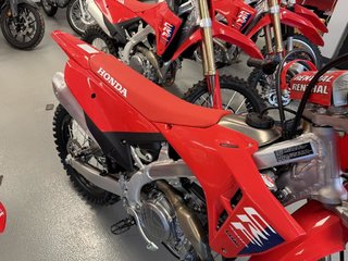 Honda CRF450RT  2026 à Charlemagne, Québec - 3 - w320h240px