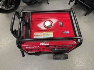 2025 Honda GENERATRICE EM6500S in Charlemagne, Quebec - 3 - w320h240px