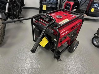2025 Honda Generatrice Honda EM5000S in Charlemagne, Quebec - 3 - w320h240px