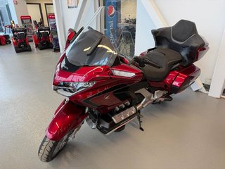 Honda GOLDWING 1800 DCT  TOURER AIR BAG  2026 à Charlemagne, Québec - 5 - w320h240px