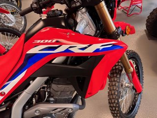 2025 Honda CRF300L ABS in Charlemagne, Quebec - 2 - w320h240px