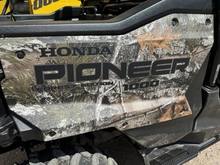 2024 Honda PIONEER 1000 5 PLACES in Charlemagne, Quebec - 2 - w320h240px