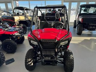 Honda Pioneer 520 SXS5M2T  2026 à Charlemagne, Québec - 2 - w320h240px