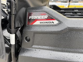 Honda PIONEER 700  2020 à Charlemagne, Québec - 3 - w320h240px