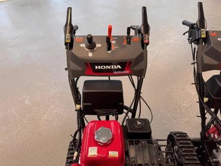 2025 Honda Souffleuse Honda HSS724CTD in Charlemagne, Quebec - 3 - w320h240px