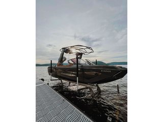 Nautique SUPER AIR NAUTIQUE G25 PARAGON  2023 à Charlemagne, Québec - 3 - w320h240px