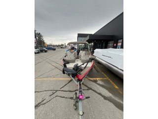 Princecraft HOLIDAY DLX DC 162 60 HP  2012 à Charlemagne, Québec - 6 - w320h240px