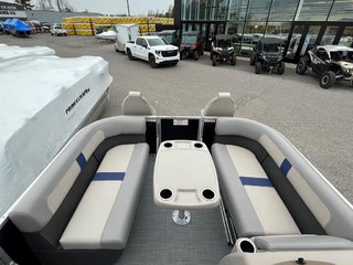 2025 Princecraft JAZZ 19 4S 30 HP efi( Rabais de 1575$ + 7 ans Mercury)) ) in Charlemagne, Quebec - 6 - w320h240px