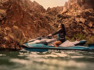 Sea-Doo GTX LIMITED 325  2026 à Charlemagne, Québec - 4 - w320h240px
