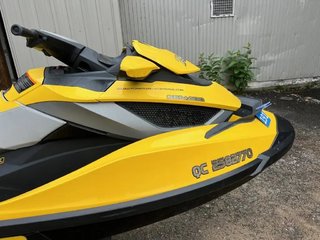 2009 Sea-Doo RXT IS 255 in Charlemagne, Quebec - 2 - w320h240px