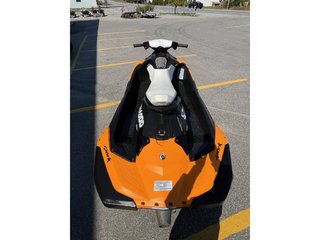 2015 Sea-Doo SPARK 2 places BASE in Charlemagne, Quebec - 5 - w320h240px