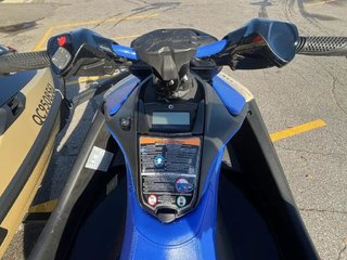 Sea-Doo SPARK TRIXX 1 PLACE Audio ( 4 heures )  2025 à Charlemagne, Québec - 5 - w320h240px