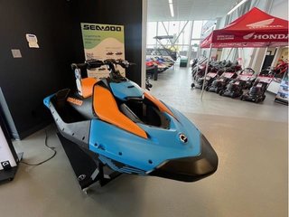 Sea-Doo SPARK TRIXX 1 PLACE  2026 à Charlemagne, Québec - 3 - w320h240px