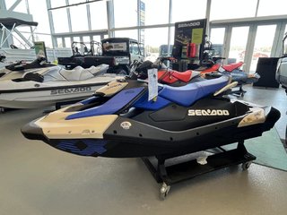 2025 Sea-Doo SPARK TRIXX 3 PLACES 900 ACE ( Promo financement) in Charlemagne, Quebec - 2 - w320h240px