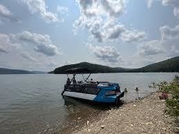 2023 Sea-Doo SWITCH CRUISE 18 230 + 3 ans Brp et(Rabais de 12700$) in Charlemagne, Quebec - 2 - w320h240px