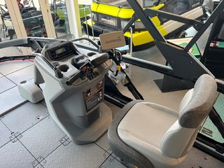 Sea-Doo SWITCH SPORT 18 230 DÉMO+Rabais de 13500$+2000 en accesoires  2023 à Charlemagne, Québec - 2 - w320h240px