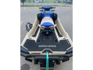 Sea-Doo WAKE PRO 230  2025 à Charlemagne, Québec - 5 - w320h240px