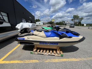 Sea-Doo WAKE PRO 230  2025 à Charlemagne, Québec - 2 - w320h240px
