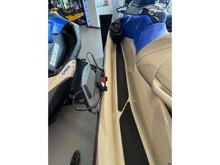 Sea-Doo WAKE PRO 230  2026 à Charlemagne, Québec - 6 - w320h240px