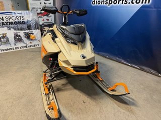 Ski-Doo FREERIDE 154 850 E-TEC SHOT  2022 à Charlemagne, Québec - 3 - w320h240px