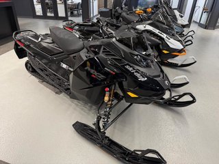 2025 Ski-Doo MXZ X-RS COMPETITION 850 TURBO XRS in Charlemagne, Quebec - 2 - w320h240px