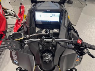 Ski-Doo Renegade Enduro 900 ACE  2024 à Charlemagne, Québec - 6 - w320h240px
