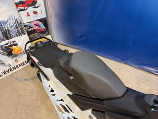 Ski-Doo RENEGADE SPORT 600 ACE  2026 à Charlemagne, Québec - 5 - w320h240px