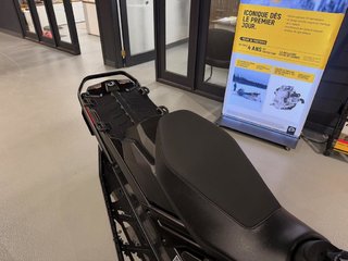 Ski-Doo RENEGADE X 900 TURBO R ICE RIPPER  2026 à Charlemagne, Québec - 3 - w320h240px