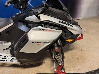 2024 Ski-Doo RENEGADE XR-S 900 TURBO R XRS in Charlemagne, Quebec - 4 - w320h240px