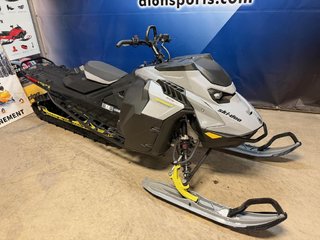 Ski-Doo SUMMIT ADRENALINE EDGE 154 600R  2026 à Charlemagne, Québec - 2 - w320h240px