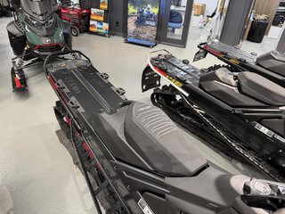 2025 Ski-Doo SUMMIT EDGE 850 TURBO R SPECIAL in Charlemagne, Quebec - 3 - w320h240px