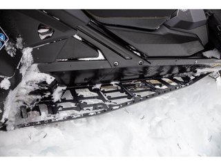 Ski-Doo SUMMIT NEO + 600 EFI 55 Plus  2024 à Charlemagne, Québec - 6 - w320h240px