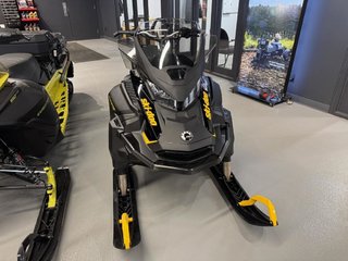 Ski-Doo TUNDRA LE 600 ACE LT  2025 à Charlemagne, Québec - 2 - w320h240px