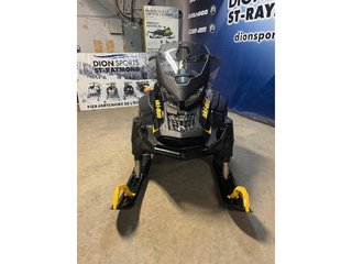 Ski-Doo TUNDRA LE 600 EFI LT  2026 à Charlemagne, Québec - 2 - w320h240px