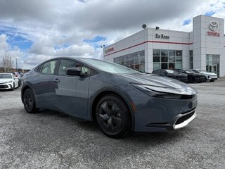 2026 Toyota Prius Plug-In Hybrid SE in Thetford Mines, Quebec - 3 - w320h240px