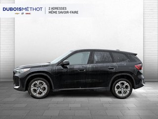 BMW X1 xDrive28i, AWD, CUIR, TOIT !!! 2025 à Plessisville, Québec - 4 - w320h240px
