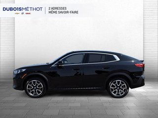 2025 BMW X2 xDrive28i, AWD, CUIR, TOIT, VUS COUPE !!! in Plessisville, Quebec - 4 - w320h240px